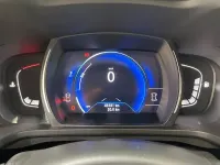 Usado Renault Kadjar Zen 140 CV (102 kW) 2021 Gris SUV