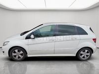 Usado Mercedes B180 109 CV (80 kW) 2009 Blanco Monovolumen