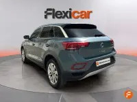 Usado VW T-Roc Business 115 CV (84 kW) 2024 Azul SUV