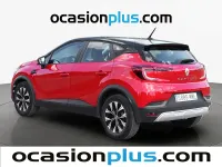 Usado Renault Captur Equilibre 90 CV (66 kW) 2023 Rojo SUV