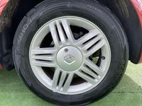 Usado Renault Grand Scénic II Dynamique 120 CV (88 kW) 2004 Rojo Monovolumen