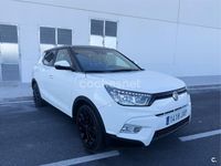 Usado Ssangyong (KGM) Tivoli Limited 115 CV (84 kW) 2017 Blanco SUV