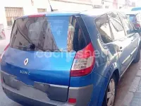 Usado Renault Grand Scénic II Dynamique 150 CV (110 kW) 2006 Azul Monovolumen