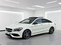Usado Mercedes CLA220 Shooting Brake AMG line 177 CV (130 kW) 2016 Blanco Familiar