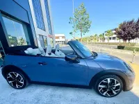 Usado Mini Cooper Cabriolet 163 CV (119 kW) 2025 Gris / plata Descapotable