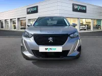 Usado Peugeot 2008 Active 100 CV (73 kW) 2021 Gris SUV