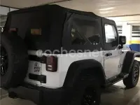 Usado Jeep Wrangler Sahara 284 CV (208 kW) 2016 Negro SUV