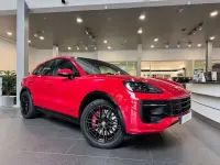 Usado Porsche Cayenne 500 CV (367 kW) 2025 Rojo SUV