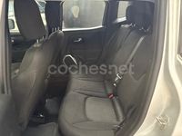 Usado Jeep Renegade Limited 140 CV (102 kW) 2016 Gris / plata SUV