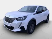 Usado Peugeot e-2008 Active 100 kW (136 CV) 2023 Plateado SUV