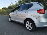 Usado Seat Altea Reference 105 CV (77 kW) 2011 Gris / plata Monovolumen