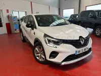 Usado Renault Captur Equilibre 100 CV (73 kW) 2023 Blanco SUV