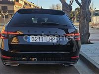 Usado Skoda Superb SportLine 190 CV (139 kW) 2020 Negro Familiar