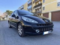 Usado Peugeot 207 109 CV (80 kW) 2007 Negro Utilitario