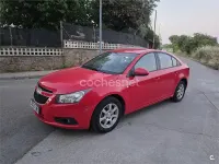 Usado Chevrolet Cruze LT 150 CV (110 kW) 2010 Rojo Berlina