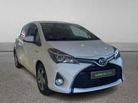 Usado Toyota Yaris Active 100 CV (73 kW) 2016 Blanco