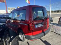 Usado VW Caddy 102 CV (75 kW) 2020 Rojo metalico Monovolumen