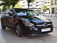 Usado Mercedes CLA220 Shooting Brake Urban 177 CV (130 kW) 2016 Negro Familiar