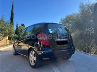 Usado Mercedes A180 Avantgarde 109 CV (80 kW) 2010 Negro Monovolumen