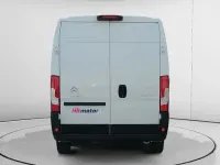 Usado Citroën Jumper 120 CV (88 kW) 2020 Blanco Monovolumen