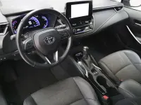 Usado Toyota Corolla Style 122 CV (89 kW) 2022 Gris Utilitario