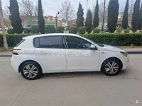 Usado Peugeot 308 Access 110 CV (80 kW) 2017 Blanco Berlina