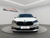 Usado Skoda Fabia Essence 80 CV (58 kW) 2024 Blanco Utilitario