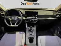 Usado Seat Leon Style 110 CV (80 kW) 2024 Gris