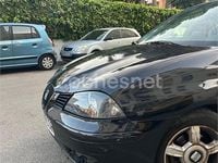 Usado Seat Ibiza Stella 64 CV (47 kW) 2004 Negro Utilitario