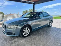 Usado Audi A4 143 CV (105 kW) 2010 Azul Berlina