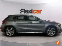 Usado Mercedes GLA200 156 CV (114 kW) 2018 Gris SUV
