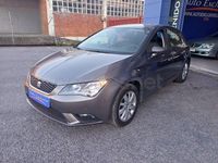 Usado Seat Leon Style 105 CV (77 kW) 2015 Gris / plata Berlina