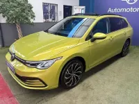 Usado VW Golf VIII Life 116 CV (85 kW) 2022 Verde Familiar