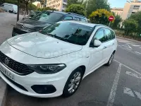 Usado Fiat Tipo Easy 120 CV (88 kW) 2018 Blanco Familiar