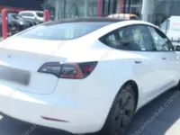 Usado Tesla Model 3 Standard Range 239 kW (325 CV) 2021 Blanco Berlina