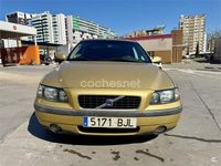 Käytetty Volvo S60 170 HP (125 kW) 2001 Keltainen Sedan