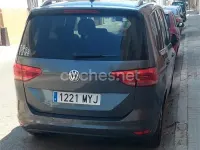 Usado VW Touran Advance 150 CV (110 kW) 2016 Gris / plata Monovolumen
