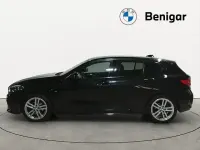 Usado BMW 118 Executive 150 CV (110 kW) 2022 Negro Utilitario