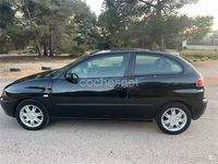 Usado Seat Ibiza Sport 75 CV (55 kW) 2005 Negro Utilitario