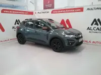 Usado Dacia Sandero Extreme 101 CV (74 kW) 2025 Verde Utilitario