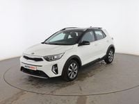 Usado Kia Stonic 101 CV (74 kW) 2021 Blanco SUV