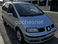 Usado Seat Alhambra 130 CV (95 kW) 2003 Gris / plata Monovolumen