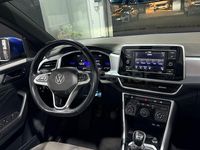 Usado VW T-Roc Advance 110 CV (80 kW) 2022 Azul SUV