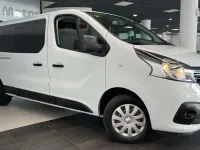 Usado Renault Trafic 125 CV (91 kW) 2018 Blanco Monovolumen