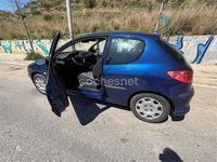 Usado Peugeot 206 75 CV (55 kW) 2003 Azul Berlina