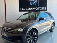 Usado VW Tiguan Sportline 190 CV (139 kW) 2020 Gris / plata SUV