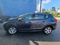 Usado Peugeot 3008 Active 115 CV (84 kW) 2013 Negro Familiar