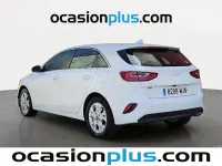 Usado Kia Ceed 136 CV (100 kW) 2023 Blanco Utilitario