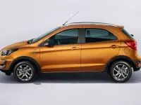 Usado Ford Ka Plus Active 86 CV (63 kW) 2018 Rojo Utilitario