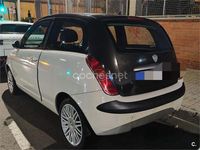 Usado Lancia Ypsilon 70 CV (51 kW) 2006 Beige Utilitario